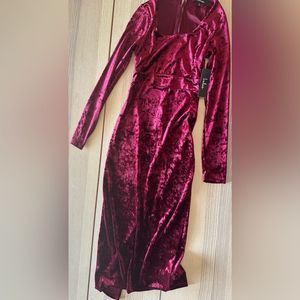 Wore once gorgeous cranberry velvet long sleeve body con dress - small/xs
